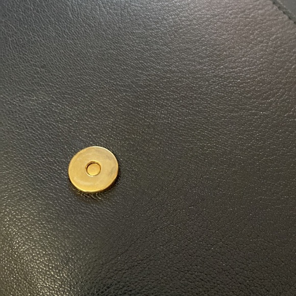 Authentic YSL clutch in Great Condition, Navy Blue. Comes with dust bag - Picture 5 of 11